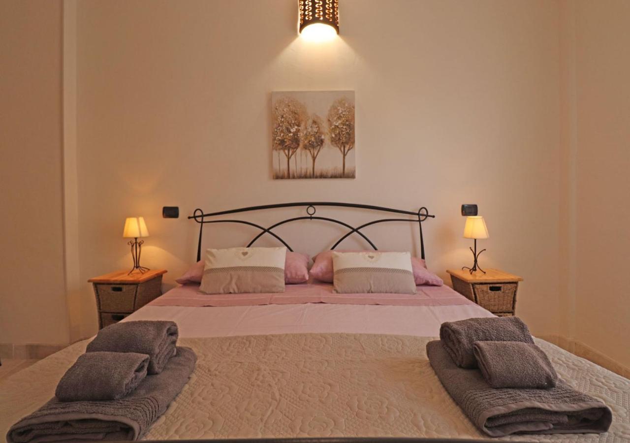 Murphy Holiday Home - Residenza Renna La Maddalena  Eksteriør bilde